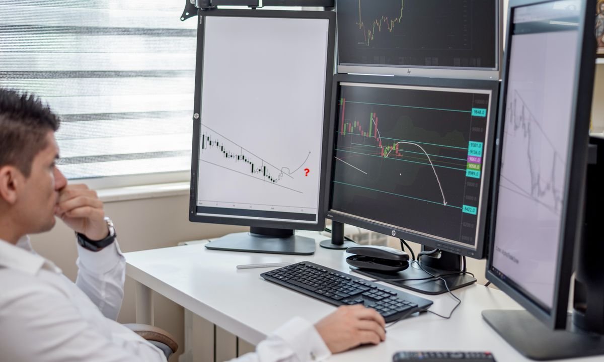 Analyst workstation